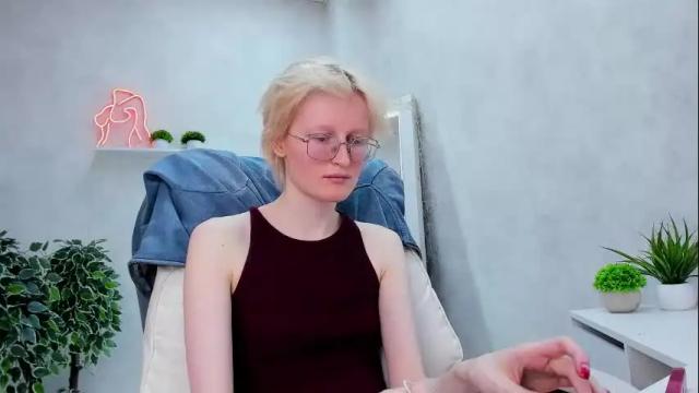 Image 7 of elizabeth_harpper Stream on Chaturbate on 6 days ago