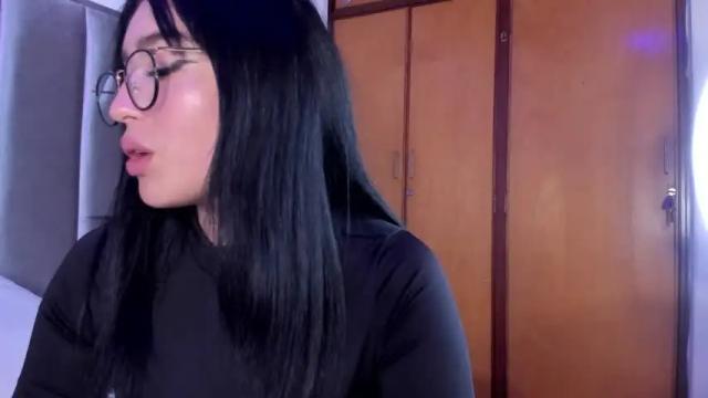 Thumbnail 3, elizabeth_liiones's Stream at Chaturbate, 16 months ago