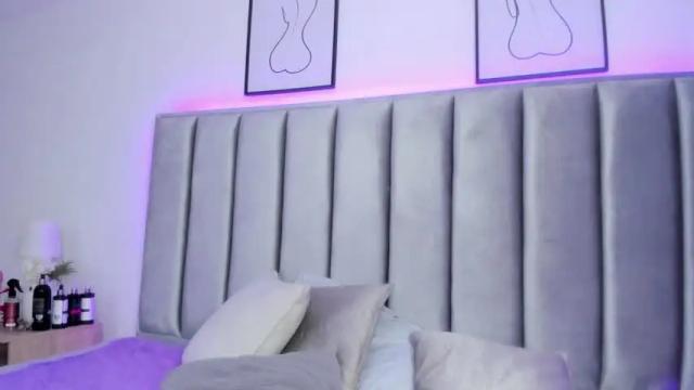 Image 7 of elizabeth_liiones Stream on Chaturbate on 15 months ago