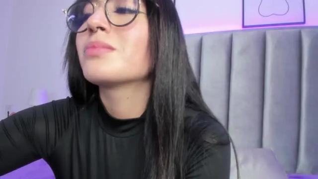 Thumbnail 3, elizabeth_liiones's Stream at Chaturbate, 15 months ago