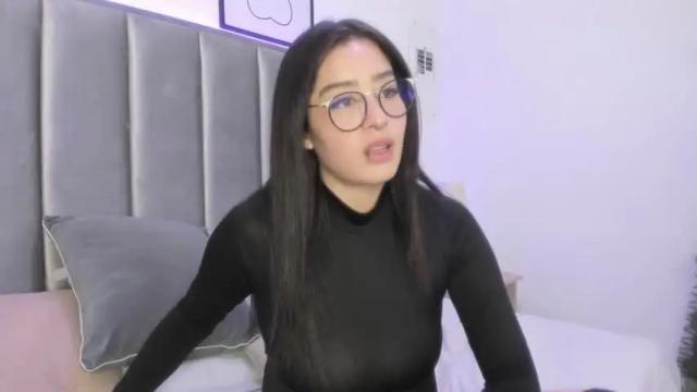 Image 7 of elizabeth_liiones Stream on Chaturbate on 14 months ago