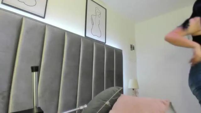 Thumbnail 1, elizabeth_liiones's Stream at Chaturbate, 13 months ago