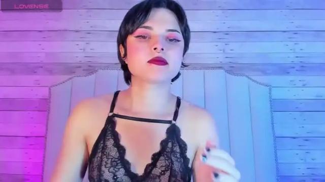 Image 4 of elizabeth_taylorxxx Stream on Chaturbate on 14 months ago