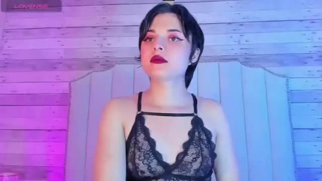Thumbnail 2, elizabeth_taylorxxx's Stream at Chaturbate, 14 months ago