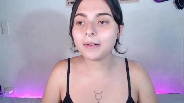 Image 7 of elizabeth_taylorxxx Stream on Chaturbate on 2 months ago
