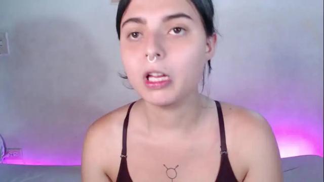 Image 6 of elizabeth_taylorxxx Stream on Chaturbate on 1 month ago