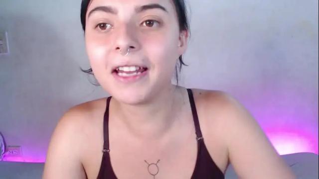 Thumbnail 3, elizabeth_taylorxxx's Stream at Chaturbate, 1 month ago