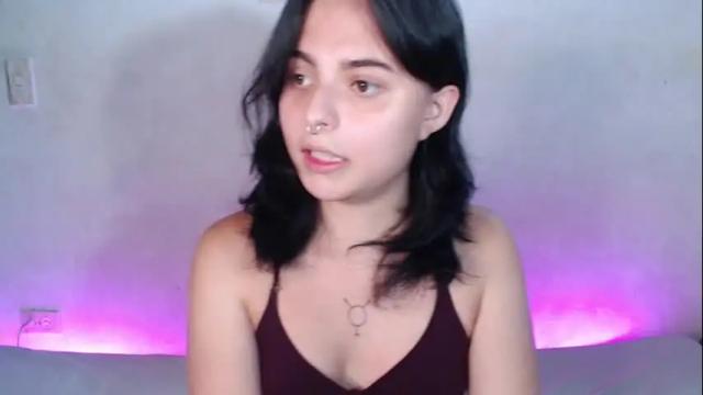 Image 2 of elizabeth_taylorxxx Stream on Chaturbate on 1 month ago