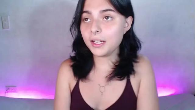 Image 4 of elizabeth_taylorxxx Stream on Chaturbate on 1 month ago