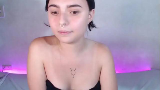 Image 12 of elizabeth_taylorxxx Stream on Chaturbate on 1 month ago
