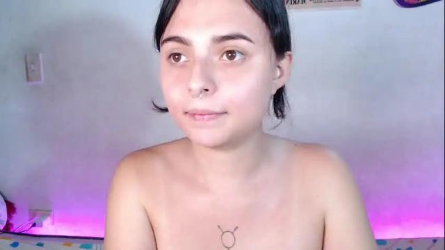 Image 10 of elizabeth_taylorxxx Stream on Chaturbate on 1 month ago
