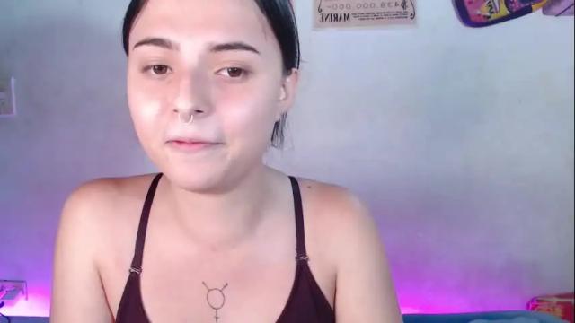 Image 4 of elizabeth_taylorxxx Stream on Chaturbate on 23 days ago