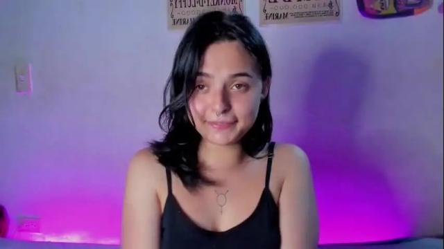 Image 3 of elizabeth_taylorxxx Stream on Chaturbate on 10 days ago