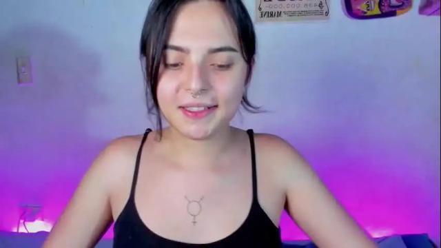 Image 3 of elizabeth_taylorxxx Stream on Chaturbate on 20 days ago