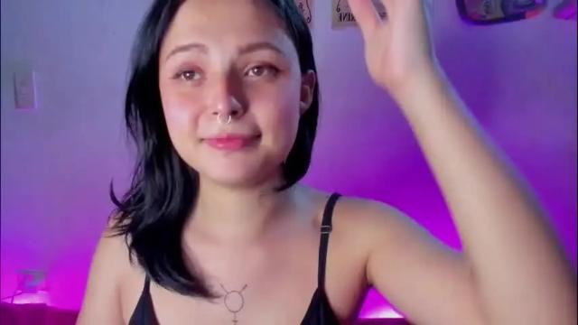 Thumbnail 3, elizabeth_taylorxxx's Stream at Chaturbate, 2 months ago