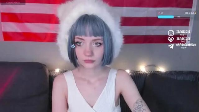 Image 8 of elizabethbritanny Stream on Chaturbate on 1 month ago