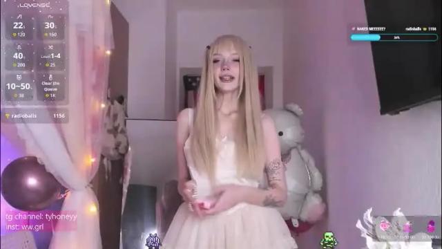Image 10 of elizabethbritanny Stream on Chaturbate on 2 months ago