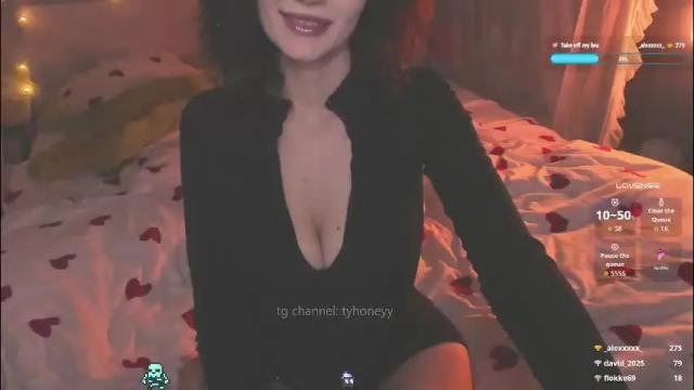 Image 11 of elizabethbritanny Stream on Chaturbate on 2 months ago
