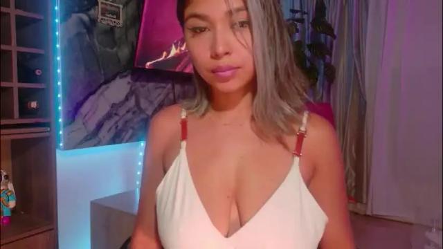 Thumbnail 1, elizabethcampbell's Stream at Chaturbate, 1 month ago