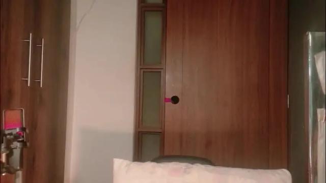 Image 2 of elizabethcampbell Stream on Chaturbate on 28 days ago