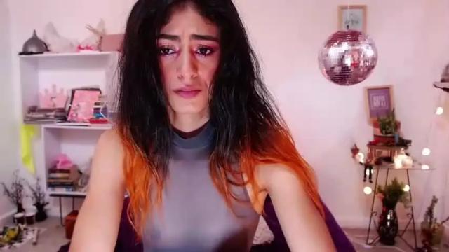 Image 8 of elizabethrodriguez_ Stream on Chaturbate on 16 months ago