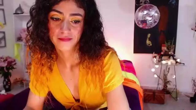 Image 4 of elizabethrodriguez_ Stream on Chaturbate on 19 months ago