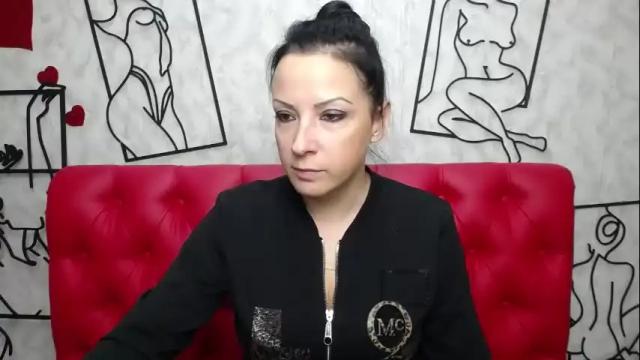 Image 6 of elizabethsho Stream on Chaturbate on 5 days ago