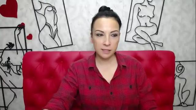 Image 10 of elizabethsho Stream on Chaturbate on 20 days ago