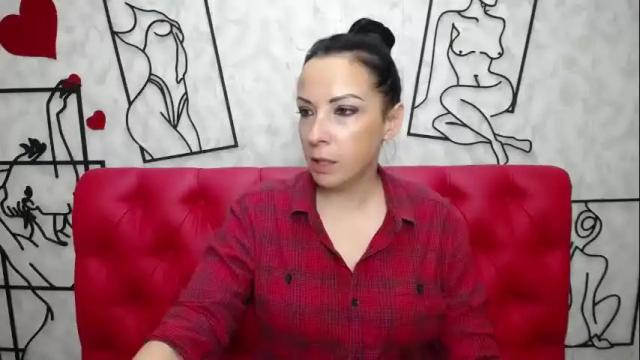 Image 7 of elizabethsho Stream on Chaturbate on 20 days ago