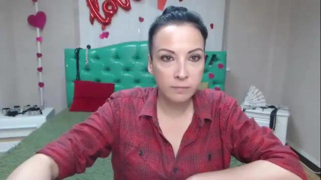 Image 10 of elizabethsho Stream on Chaturbate on 12 days ago