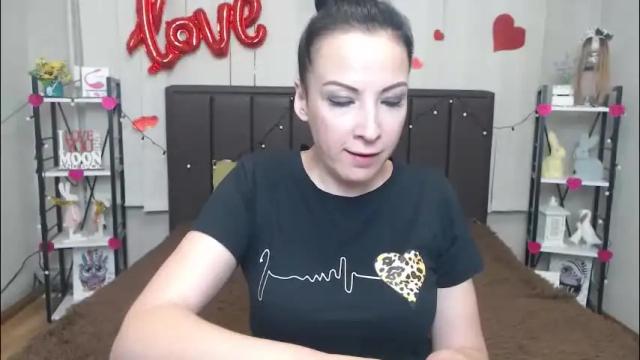 Image 2 of elizabethsho Stream on Chaturbate on 5 days ago