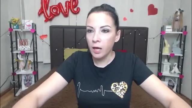 Image 8 of elizabethsho Stream on Chaturbate on 5 days ago