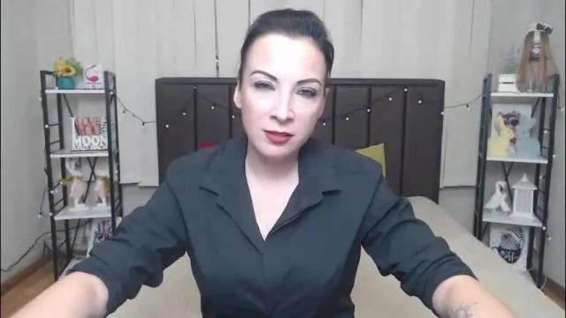 Image 6 of elizabethsho Stream on Chaturbate on 4 months ago