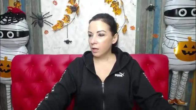 Image 11 of elizabethsho Stream on Chaturbate on 2 months ago