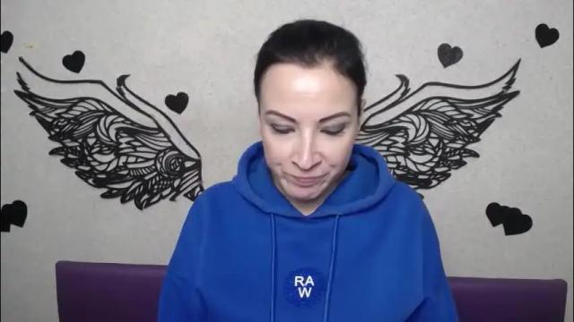 Image 8 of elizabethsho Stream on Chaturbate on 2 months ago