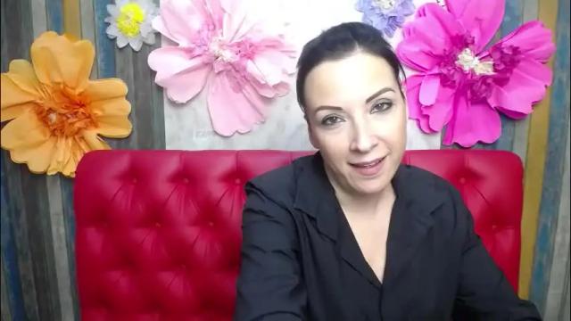 Image 10 of elizabethsho Stream on Chaturbate on 1 month ago