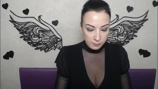 Image 11 of elizabethsho Stream on Chaturbate on 1 month ago