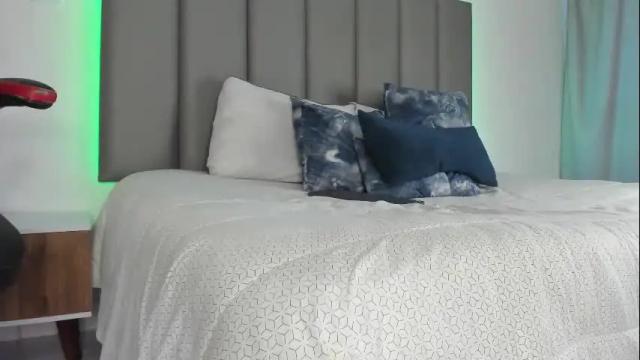 Image 7 of elizabethvelez_ Stream on Chaturbate on 20 months ago