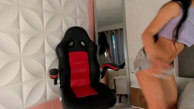 Image 10 of elizabethvelez_ Stream on Chaturbate on 20 months ago