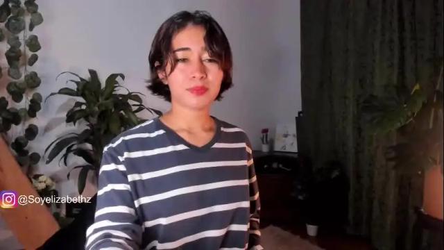 Image 2 of elizabethz Stream on Chaturbate on 1 month ago
