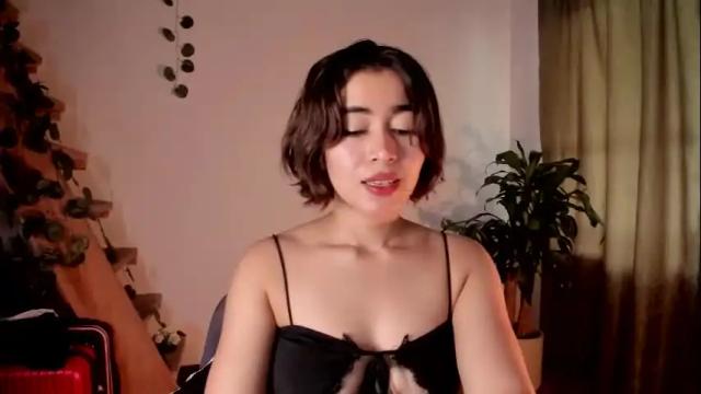 Image 10 of elizabethz Stream on Chaturbate on 17 days ago
