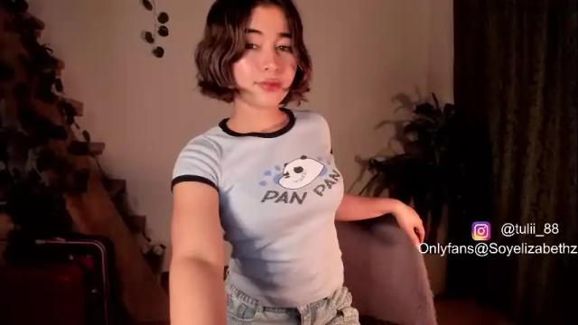 Image 11 of elizabethz Stream on Chaturbate on 14 days ago