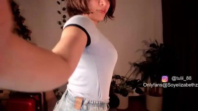 Image 2 of elizabethz Stream on Chaturbate on 14 days ago