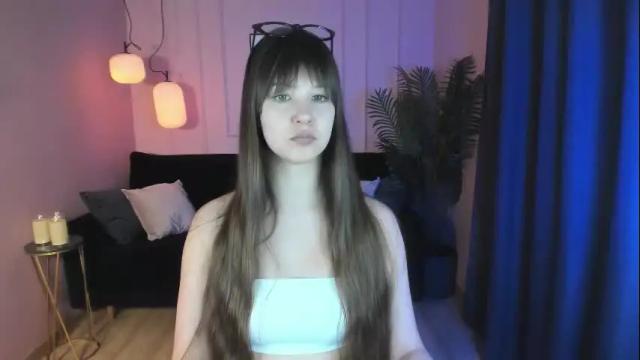 Image 2 of elizamild Stream on Chaturbate on 2 months ago