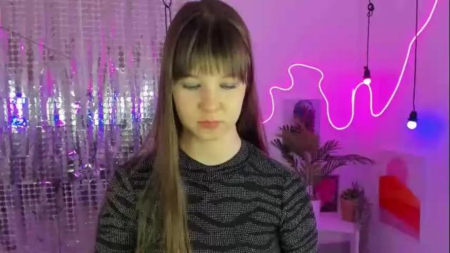 Image 2 of elizamild Stream on Chaturbate on 22 days ago