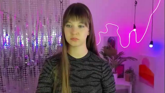 Image 3 of elizamild Stream on Chaturbate on 22 days ago