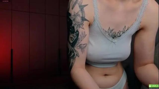 Image 7 of elizawetty Stream on Chaturbate on 4 months ago