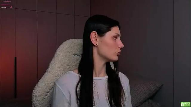 Image 3 of elizawetty Stream on Chaturbate on 1 month ago