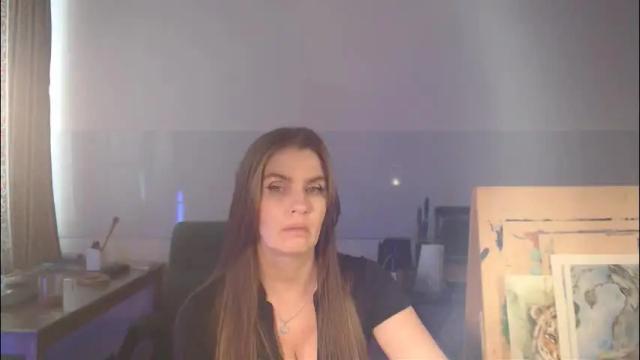 Image 4 of elizzo Stream on Chaturbate on 16 days ago