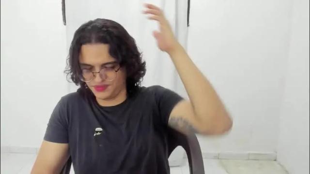 Image 10 of elkingthe Stream on Chaturbate on 26 days ago